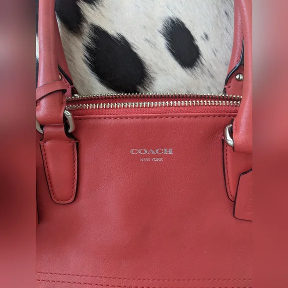 COACH Handbag - Picture 5 of 5